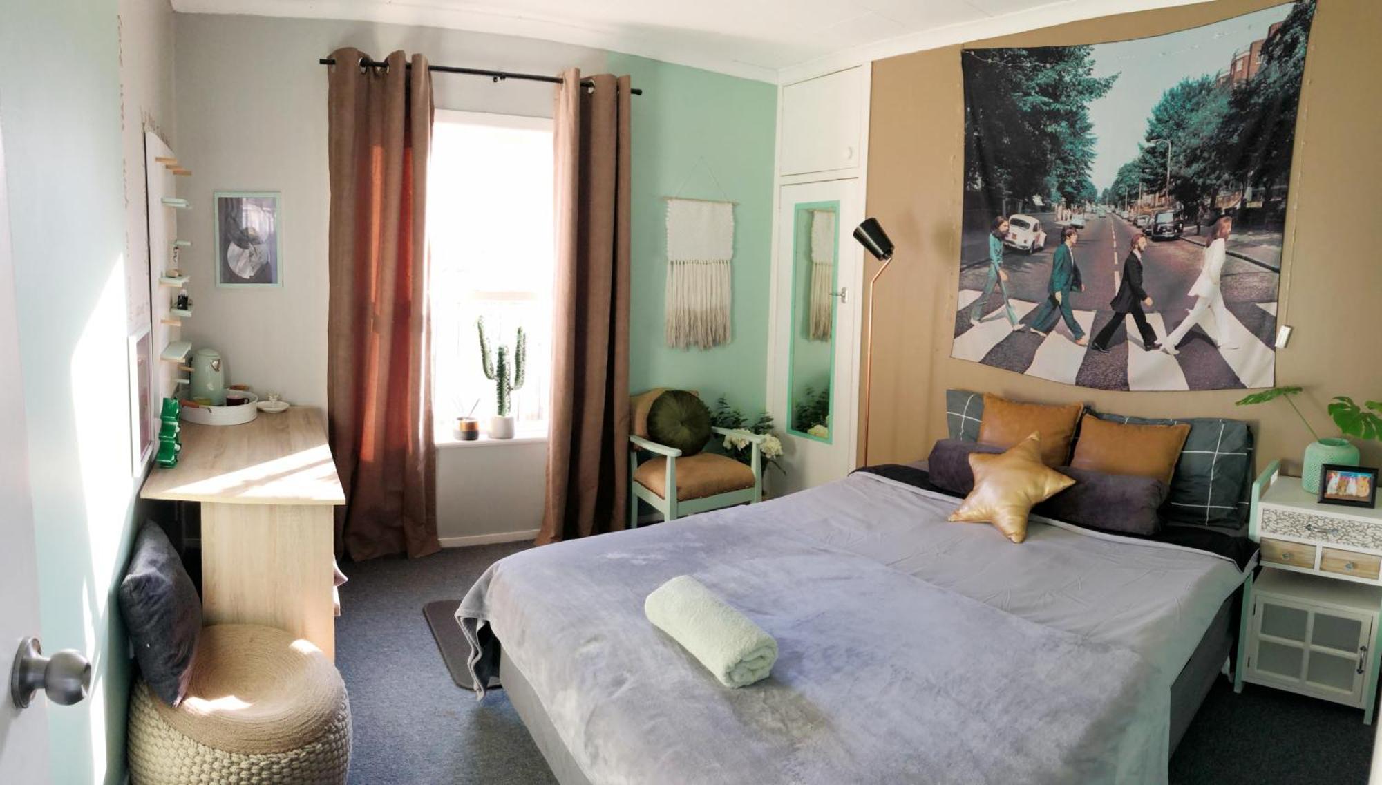 Double Bed Guest Room Hamilton Bagian luar foto
